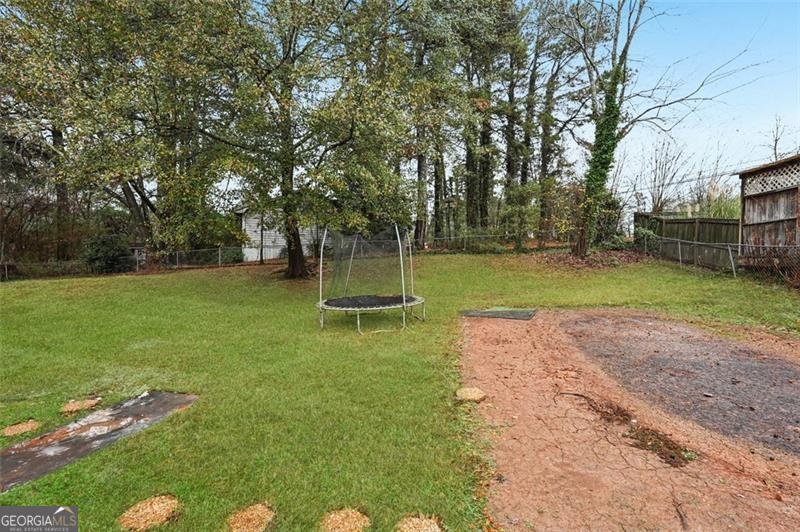 5151 Lilburn Stone Mountain Lilburn - 55