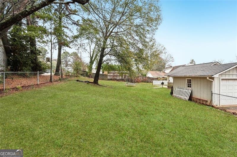 5151 Lilburn Stone Mountain Lilburn - 58