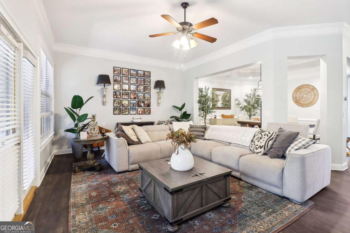 1867 Cedar Glenn Way Atlanta - 3