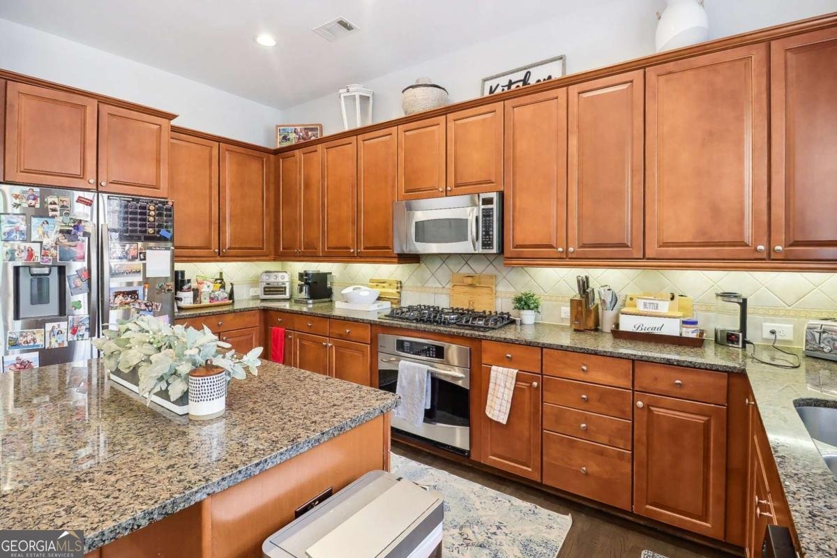 1867 Cedar Glenn Way Atlanta - 9