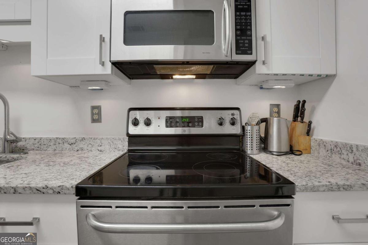 3843 Woodridge Way Tucker - 3