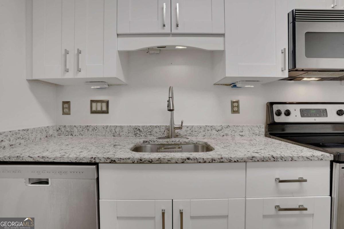 3843 Woodridge Way Tucker - 4