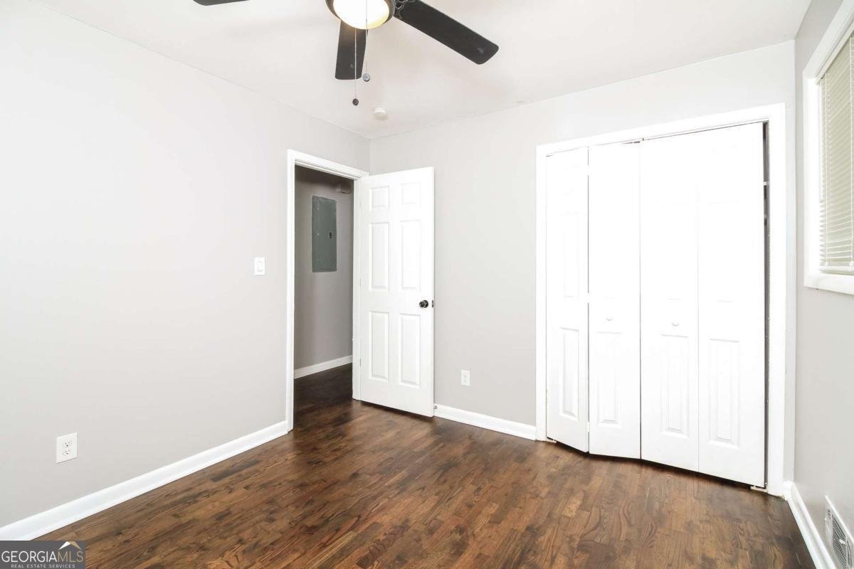 2362 Macon Drive Atlanta - 18