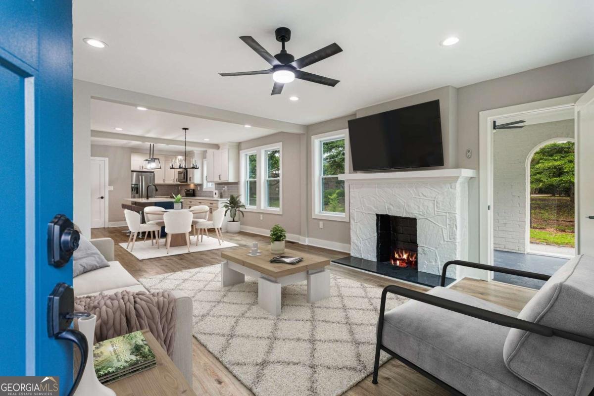 1283 Beecher Street Atlanta - 2