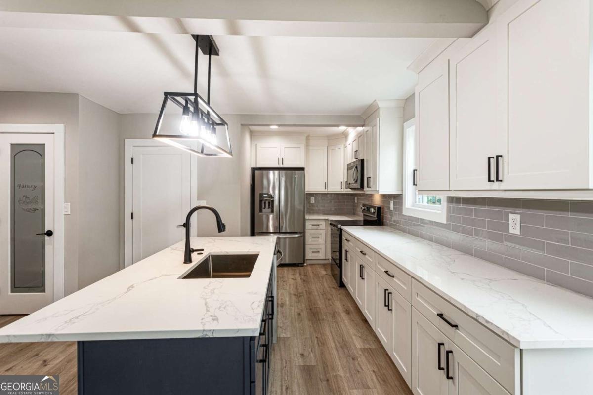 1283 Beecher Street Atlanta - 9