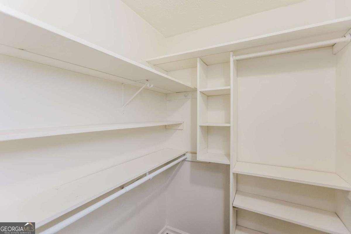 8404 Park Ridge Lane Riverdale - 11