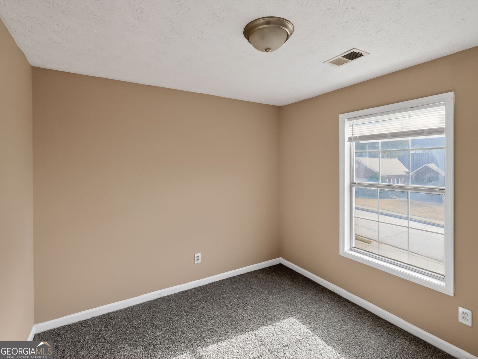 3735 River Lake Shore Ellenwood - 17