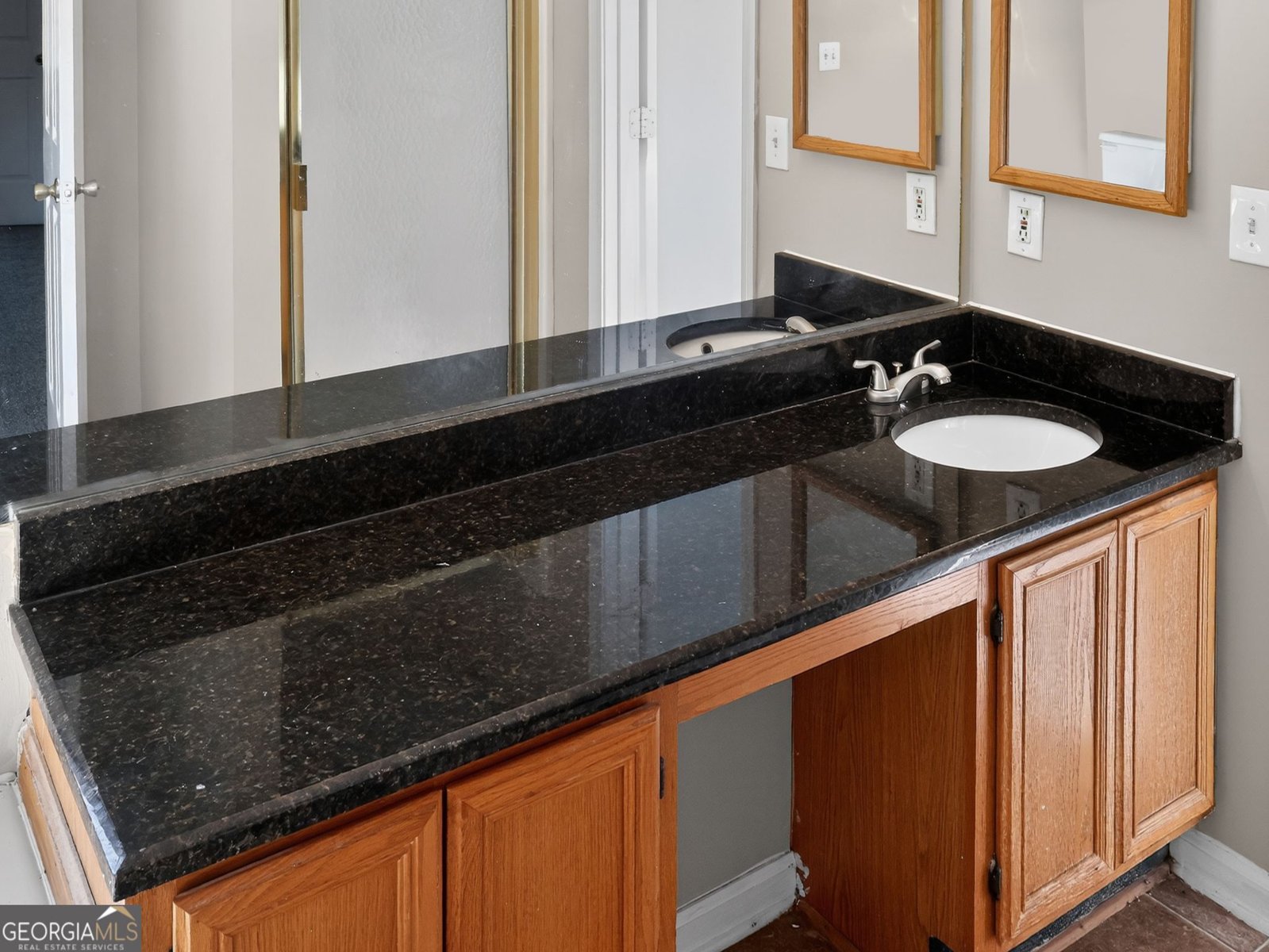 3735 River Lake Shore Ellenwood - 27