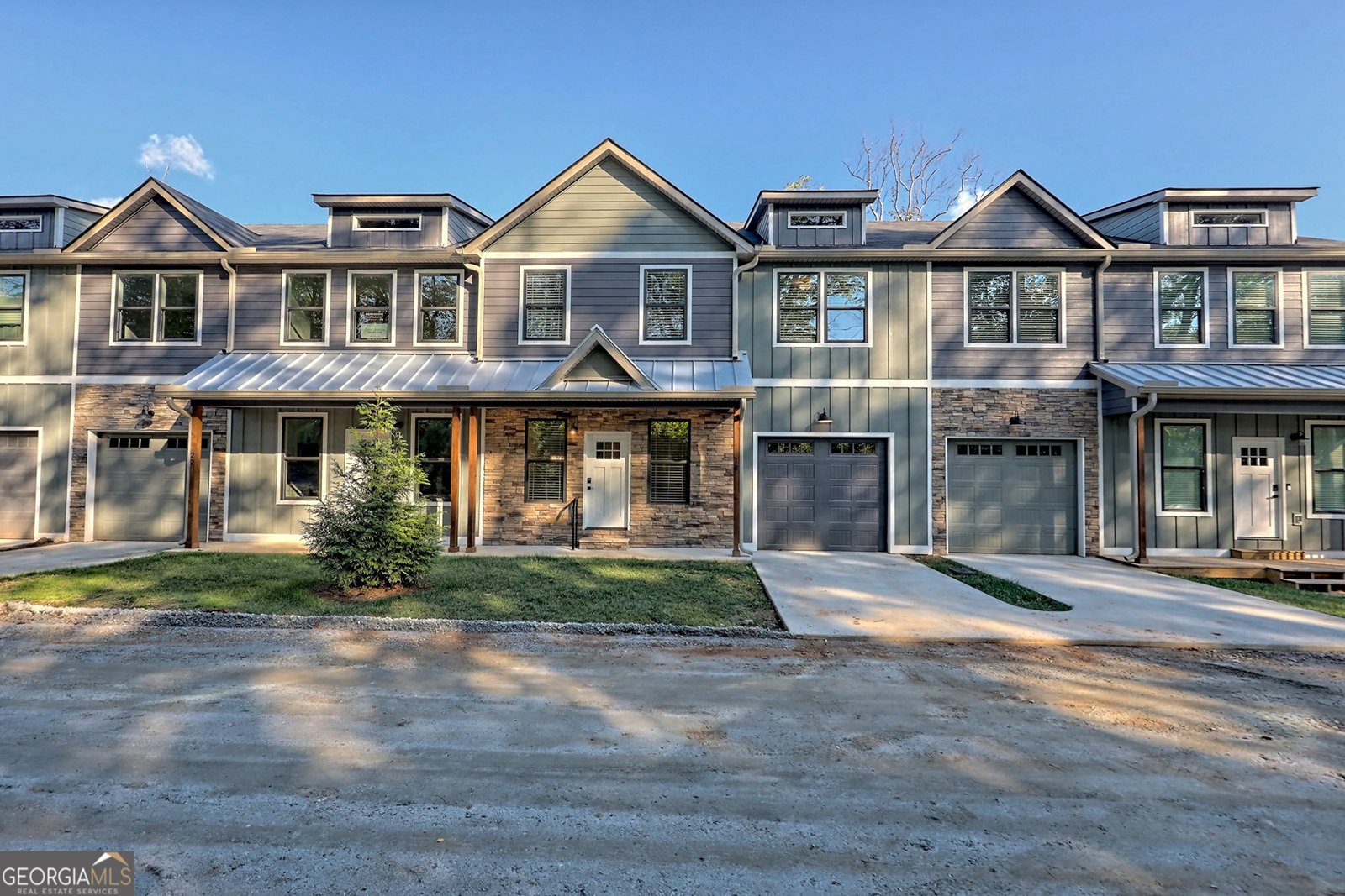 18 Living Waters Way Clayton - 2