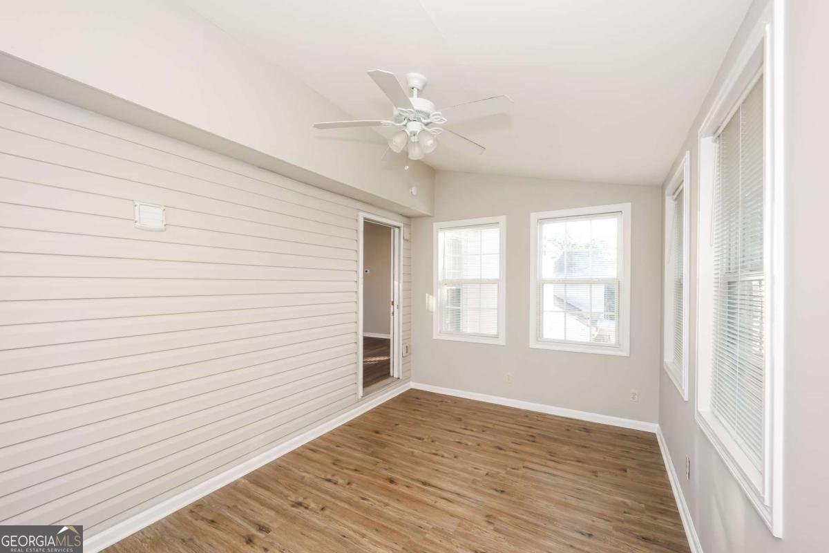 5899 Eagles Feather Lane Riverdale - 10