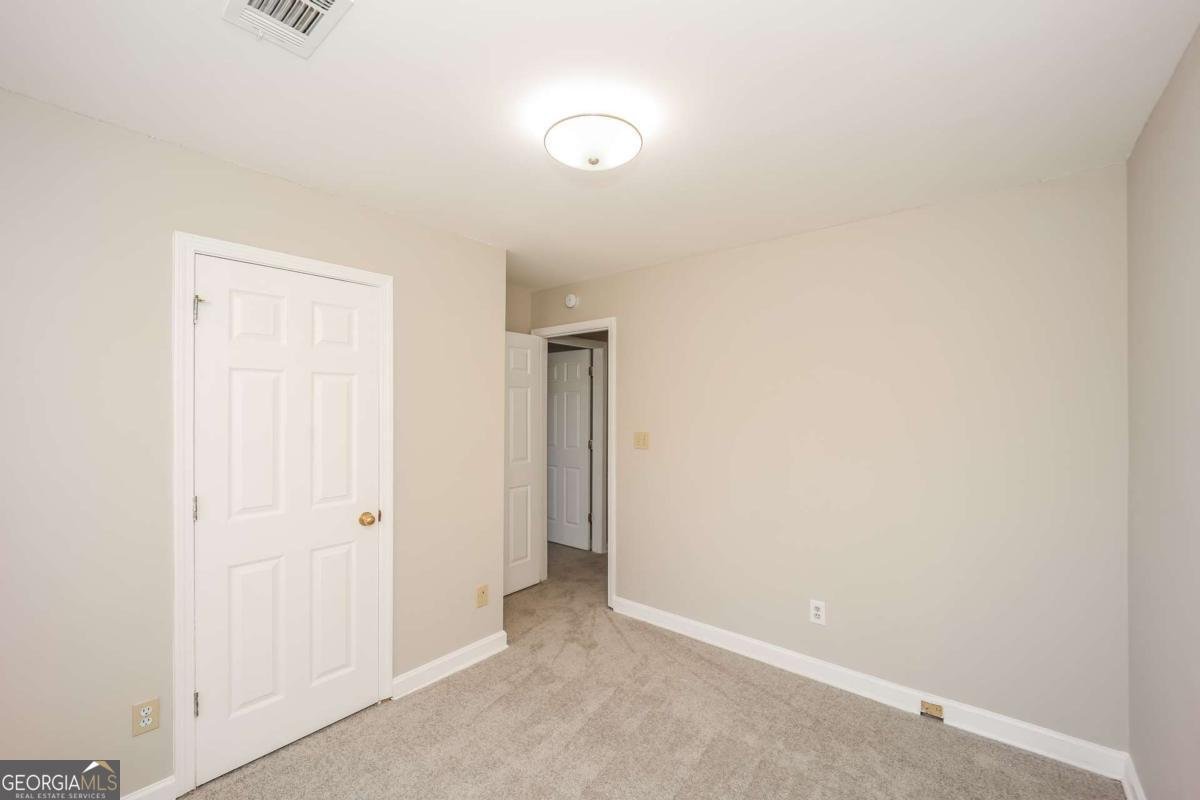 5899 Eagles Feather Lane Riverdale - 15