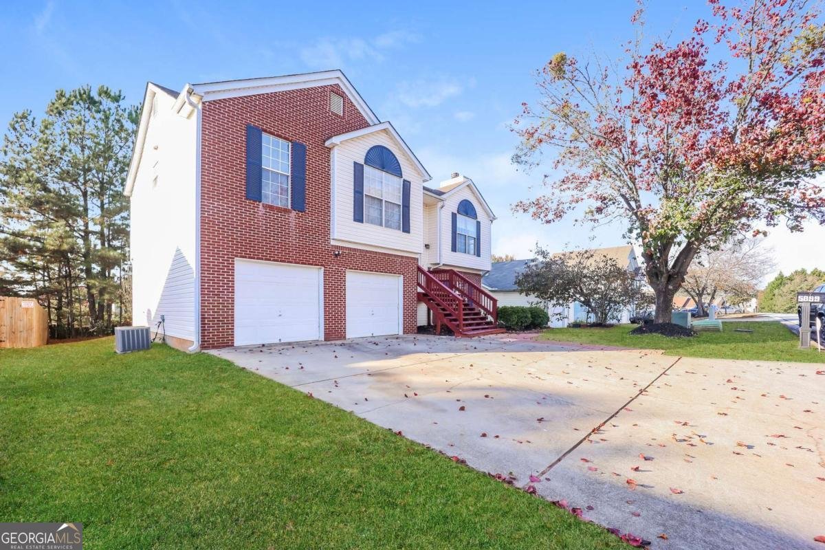 5899 Eagles Feather Lane Riverdale - 2