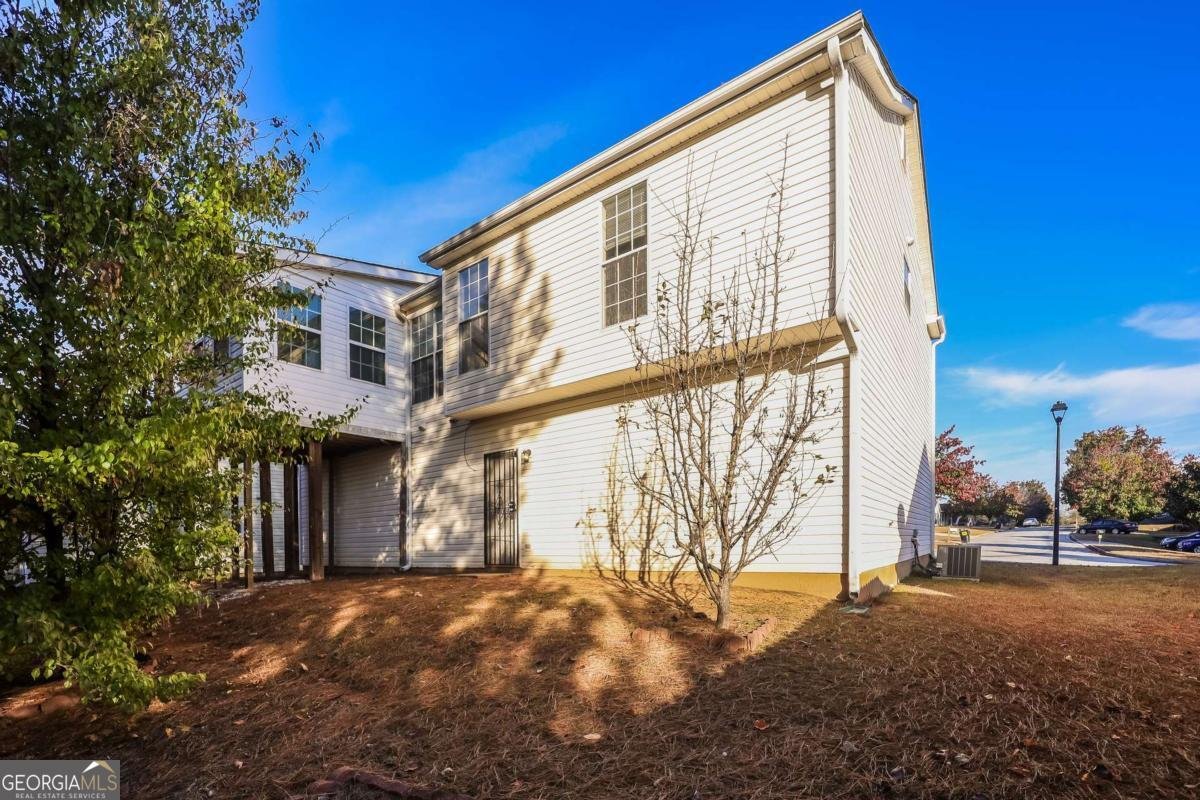 5899 Eagles Feather Lane Riverdale - 25