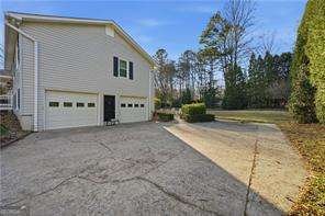 106 Village Court Woodstock - 10