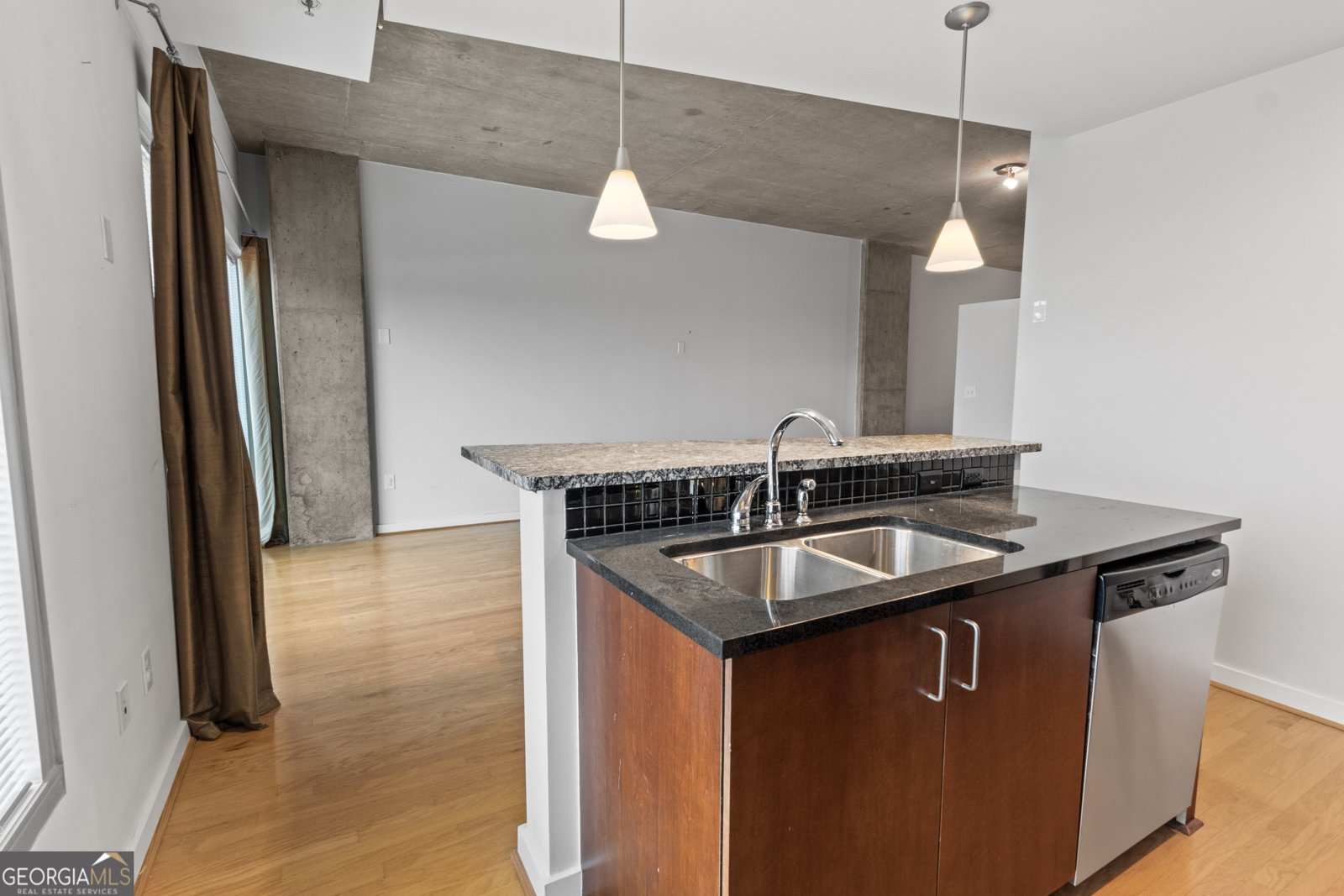 250 Pharr Road Atlanta - 23