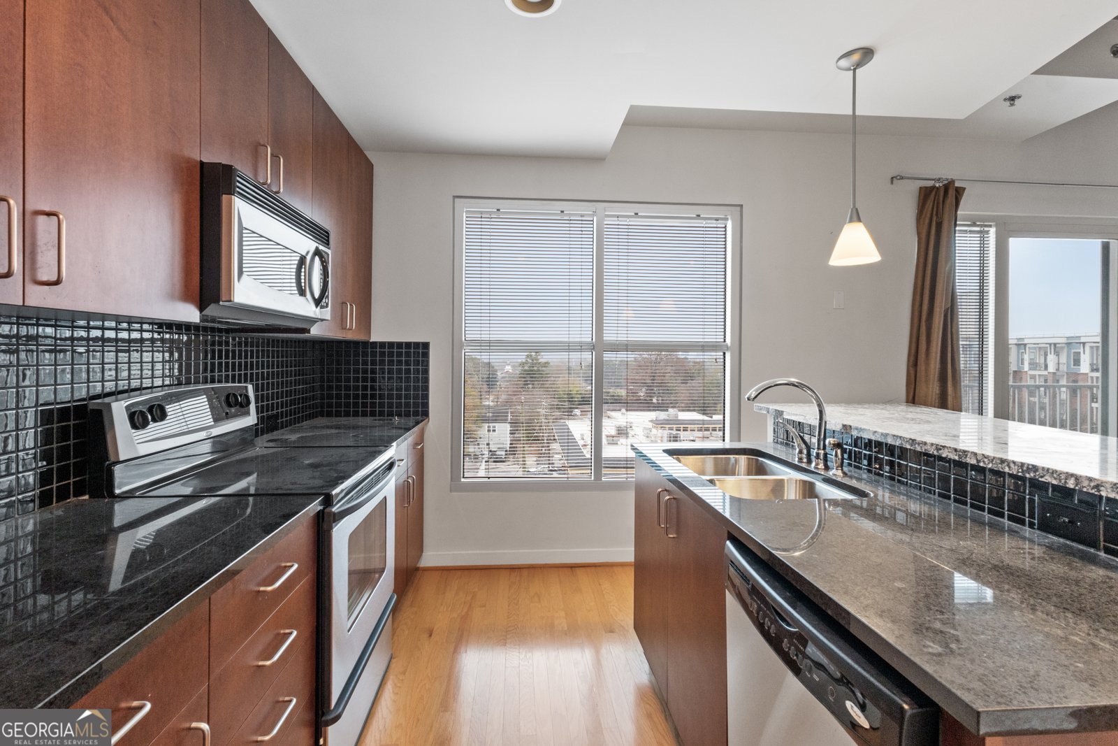 250 Pharr Road Atlanta - 25