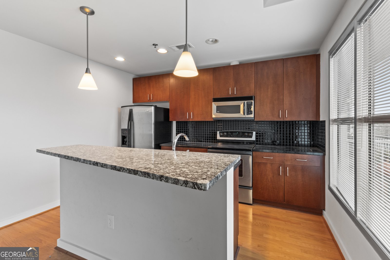 250 Pharr Road Atlanta - 27