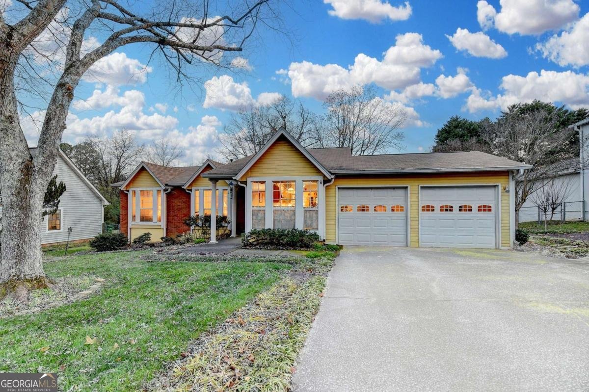 2531 Inverloch Circle Duluth - 2