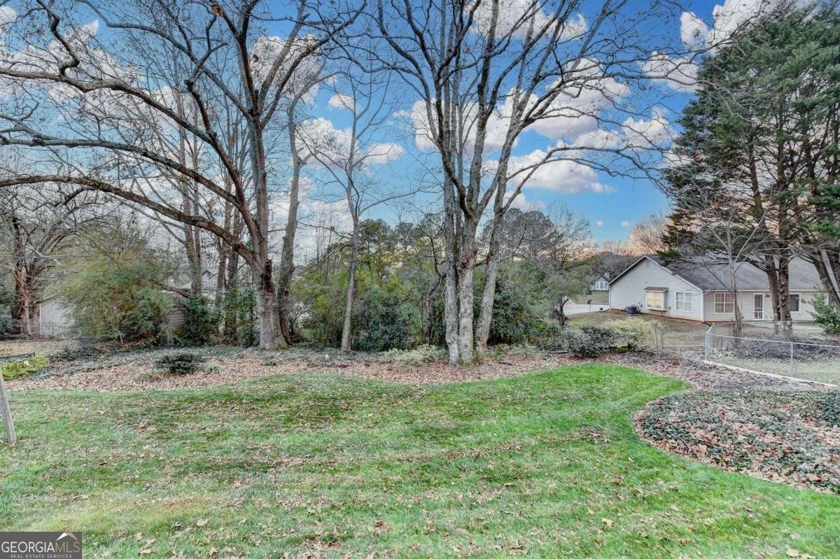 2531 Inverloch Circle Duluth - 44