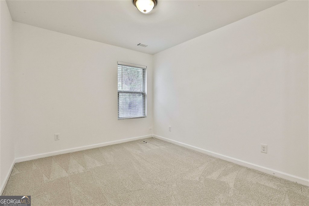 7365 Saint Peter Way Fairburn - 16