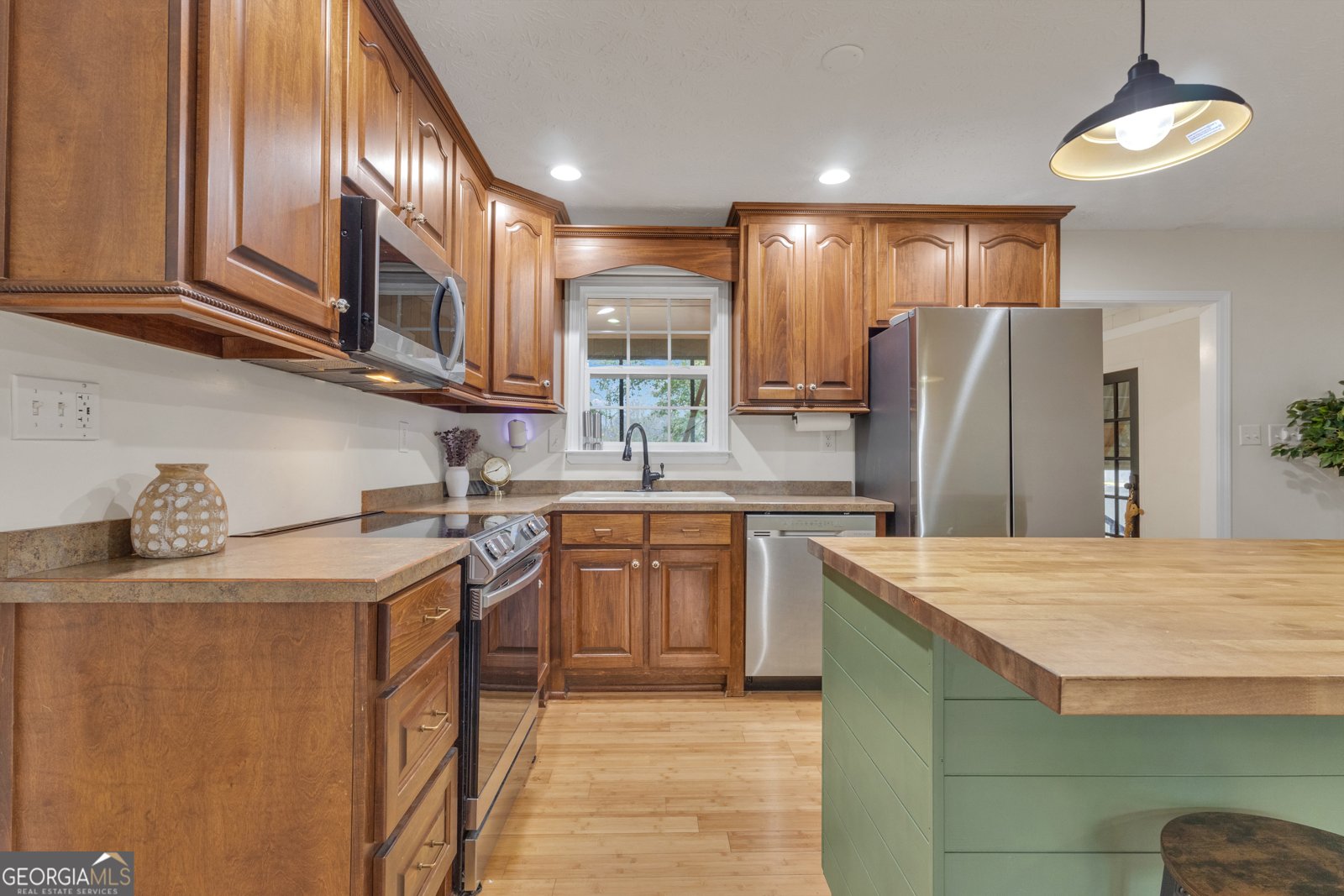 96 Courtland Road Brooks - 12