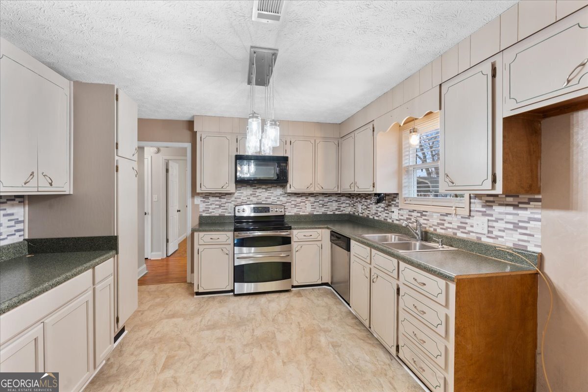 102 Brookhaven Drive Bonaire - 11