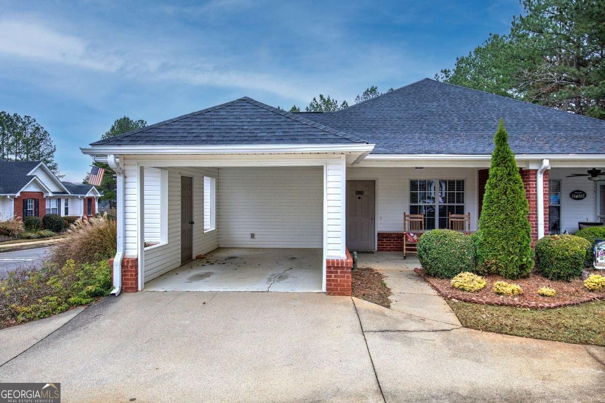 150 Old Mill Road Cartersville - main photo