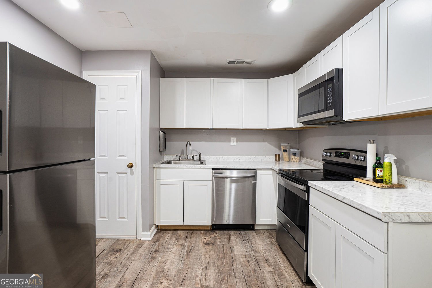 350 Lazy Willow Lane Lawrenceville - 27