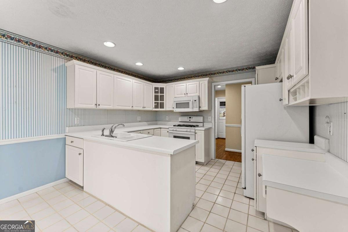 9260 Bayhill Drive Gainesville - 18