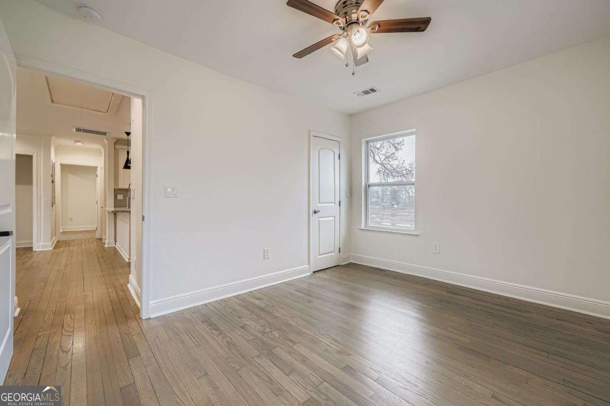 1688 Oak Knoll Circle Atlanta - 21