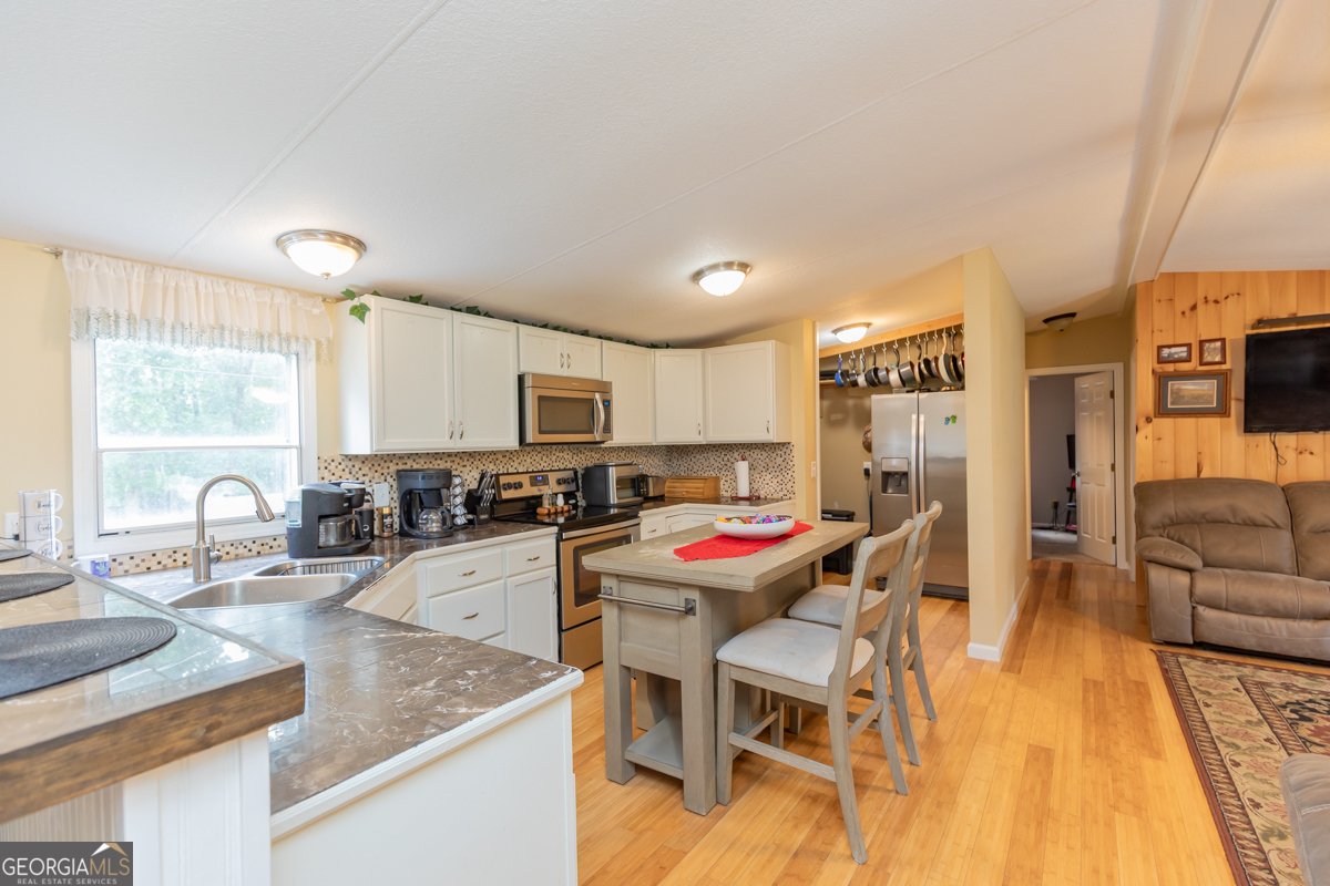 109 Stillwater Road Bloomingdale - 5