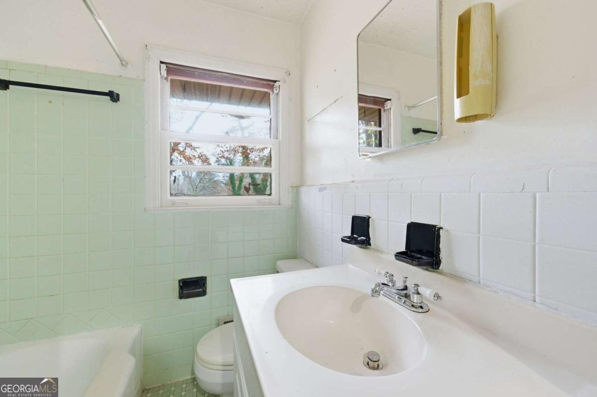 3574 Stone Road Atlanta - 25