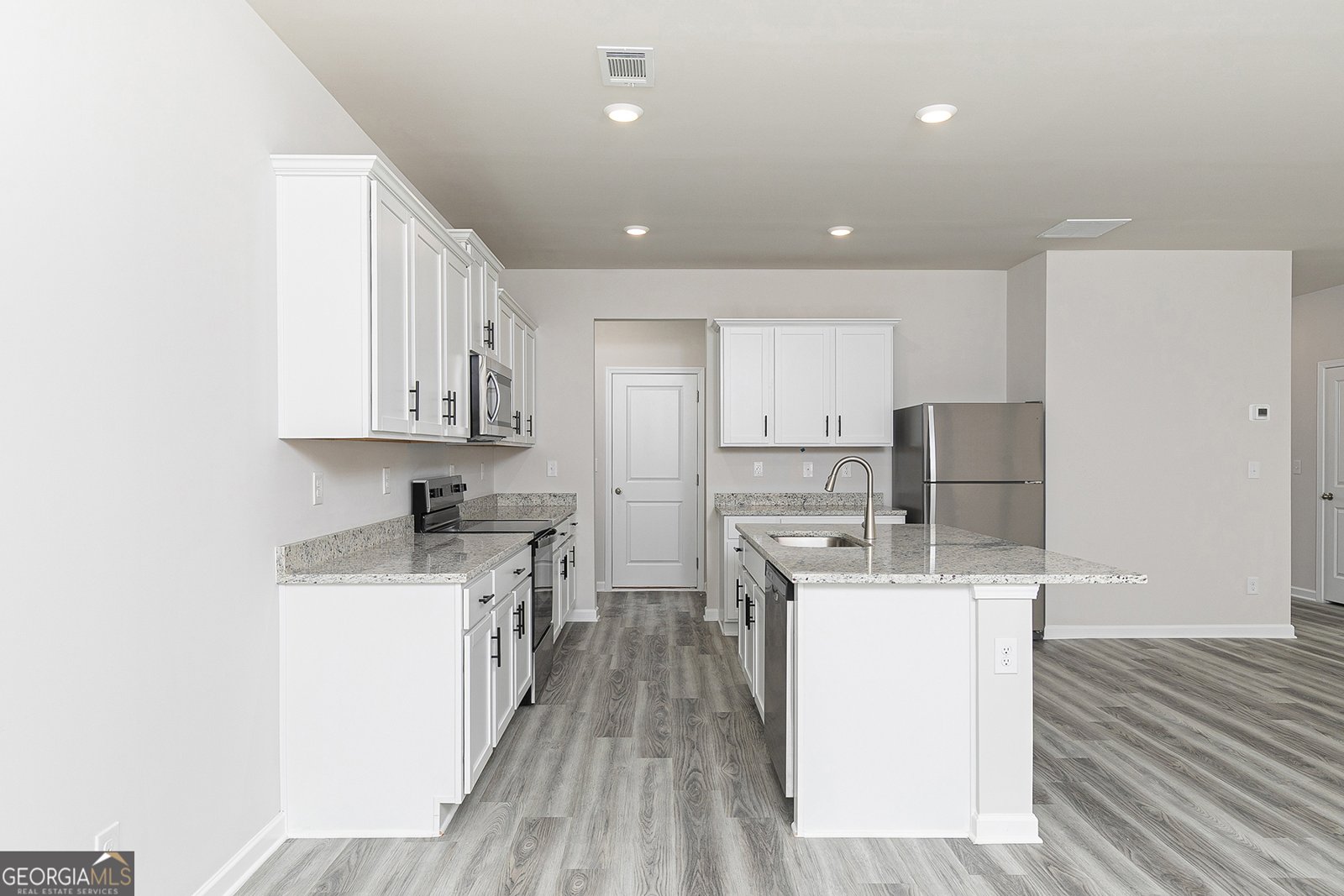 3903 Hidden River Lane Oakwood - 10