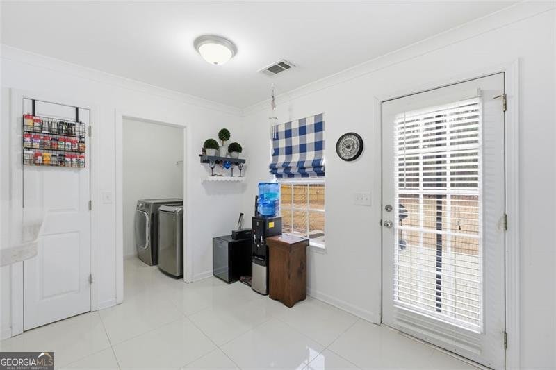 2854 MICHELLE LEE Dacula - 17