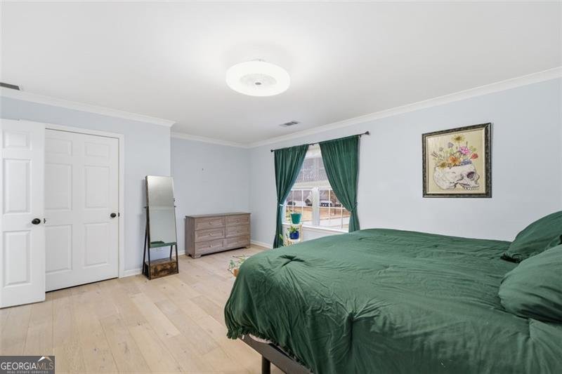 2854 MICHELLE LEE Dacula - 33