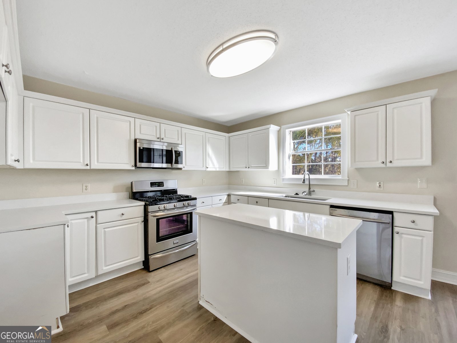 12334 Manson Glass Court Fayetteville - 12