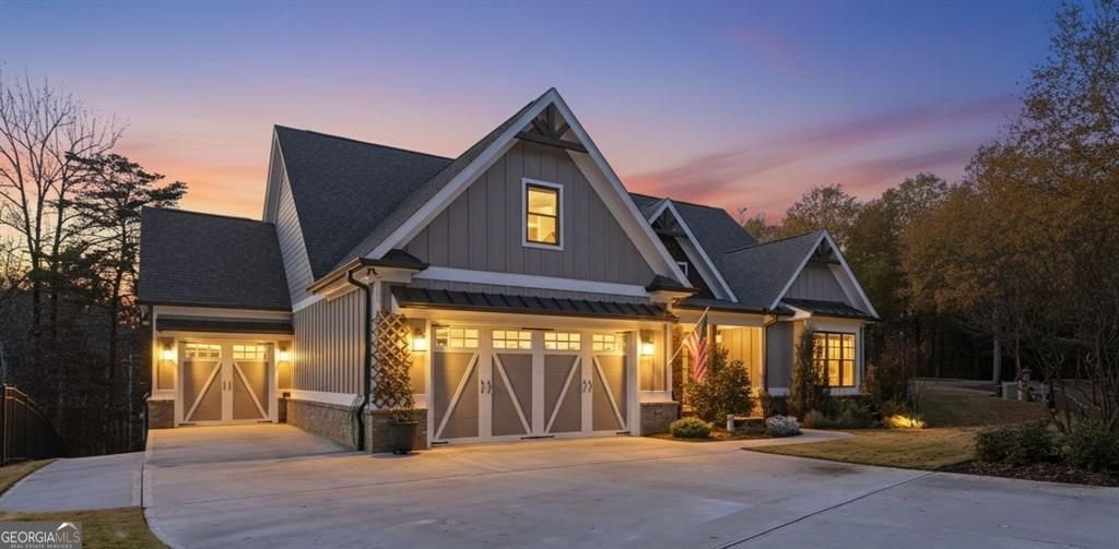 6039 Grand Marina Circle Gainesville - main photo