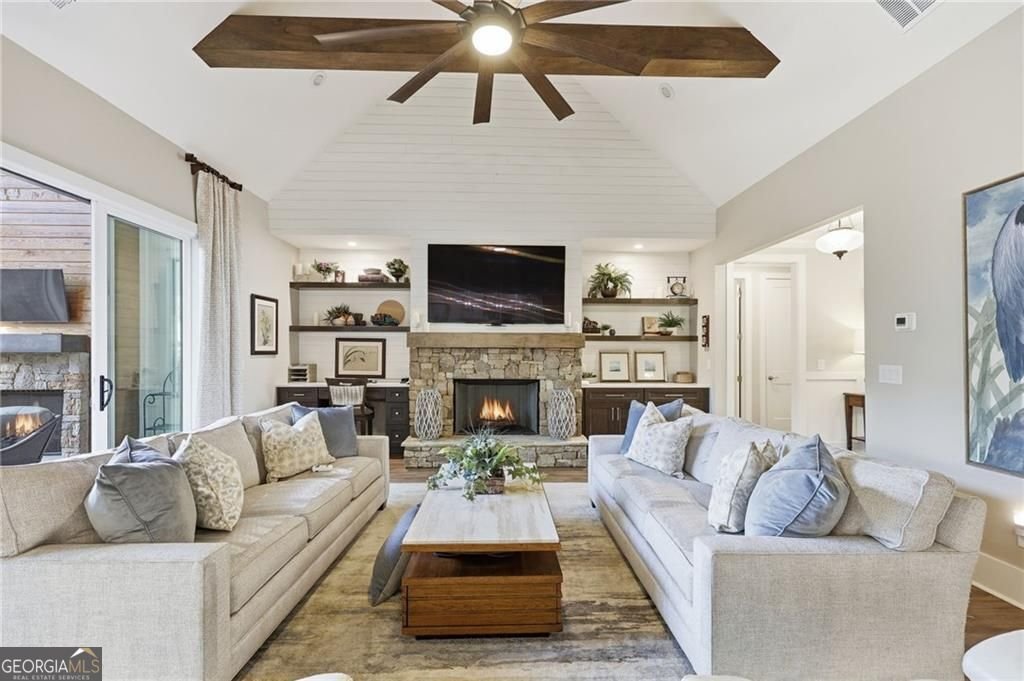 6039 Grand Marina Circle Gainesville - 24