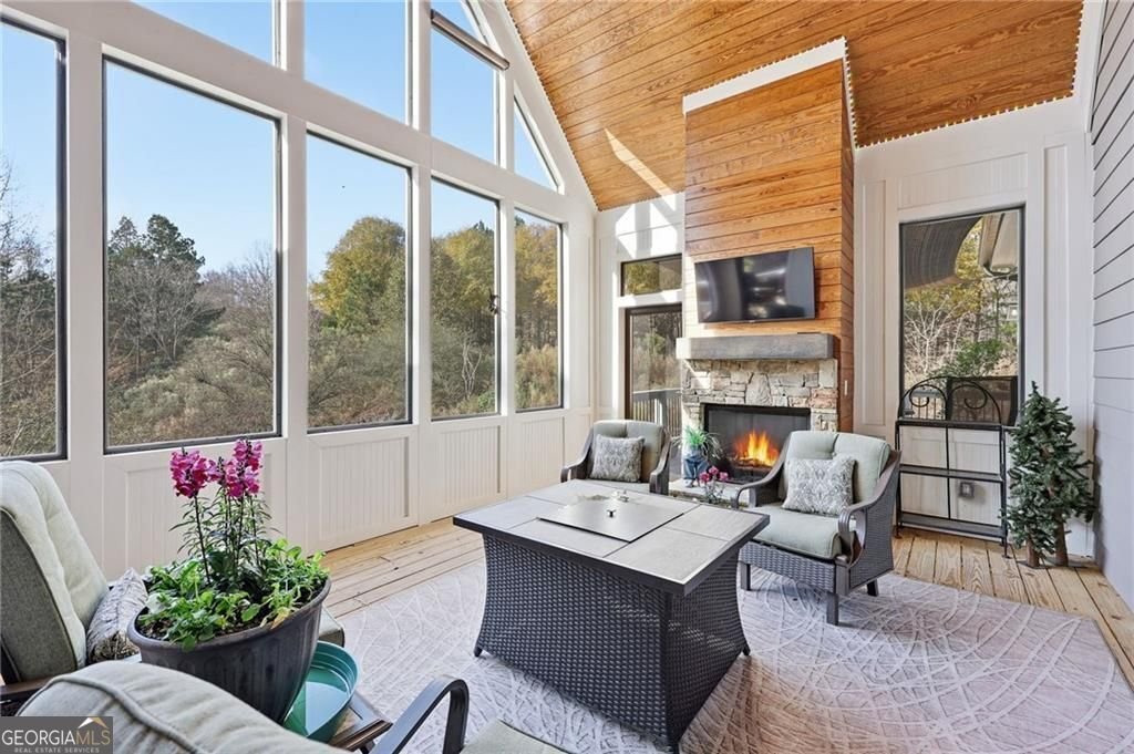 6039 Grand Marina Circle Gainesville - 33