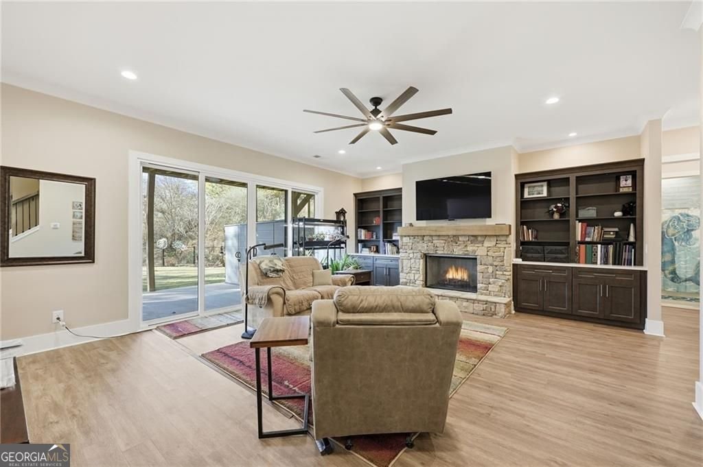 6039 Grand Marina Circle Gainesville - 57