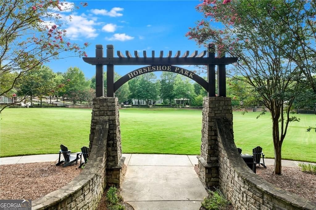 6039 Grand Marina Circle Gainesville - 78