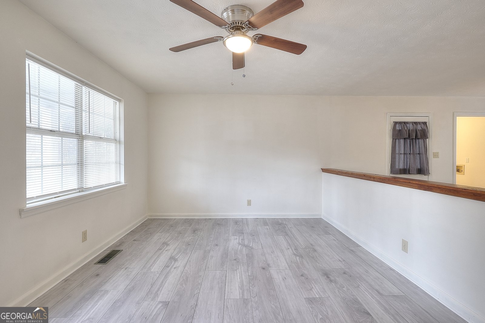 284 5th Avenue Winder - Photo 8