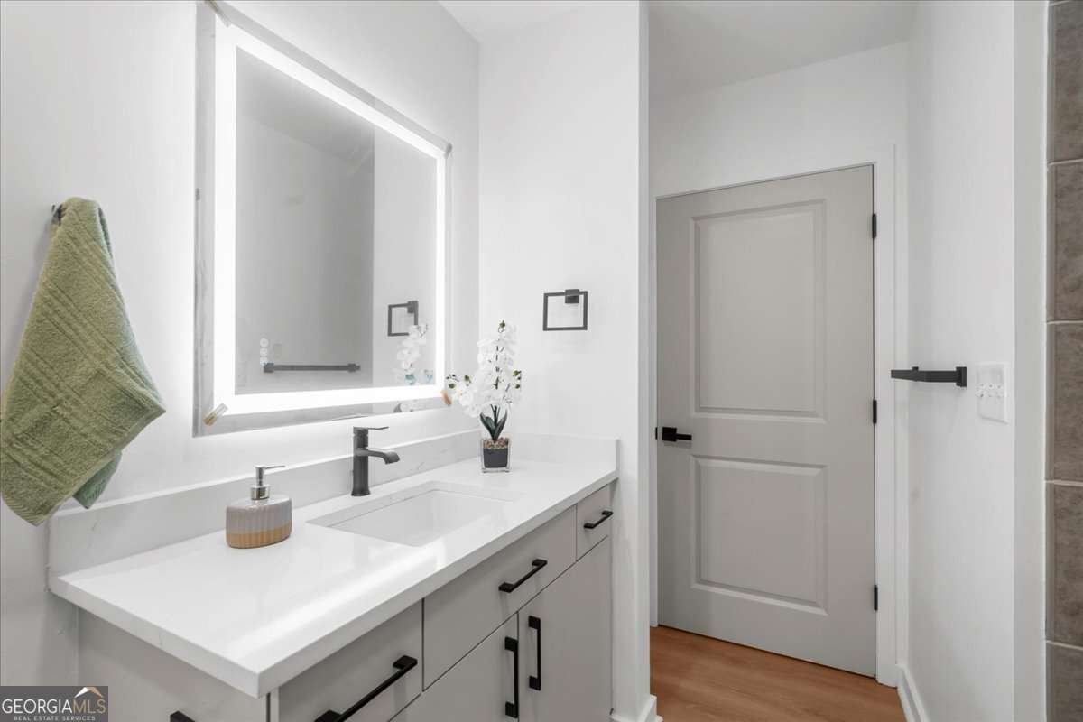 250 Pharr Road Atlanta - 26