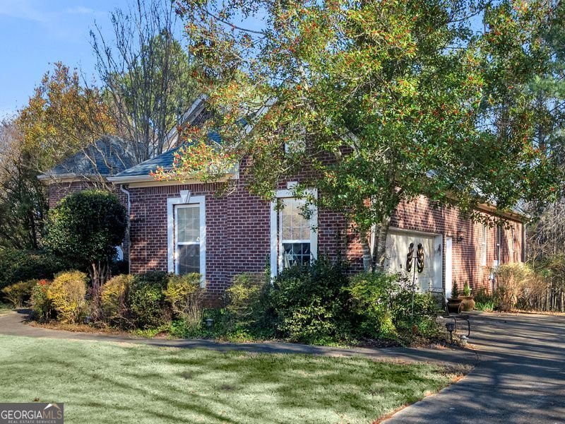 556 Guinevere Court McDonough - 2