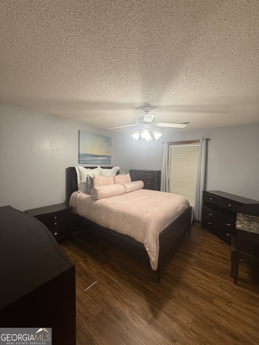 300 Jeremys Straight Stockbridge - 12