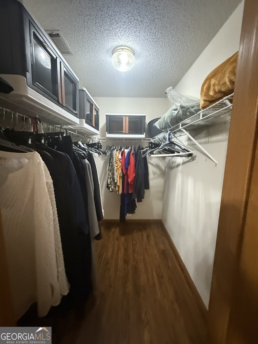 300 Jeremys Straight Stockbridge - 18