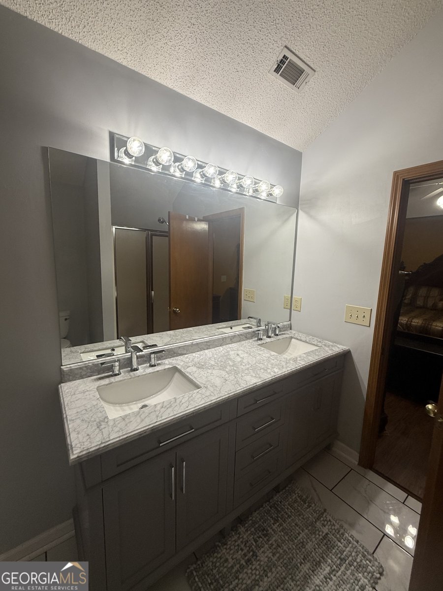 300 Jeremys Straight Stockbridge - 23