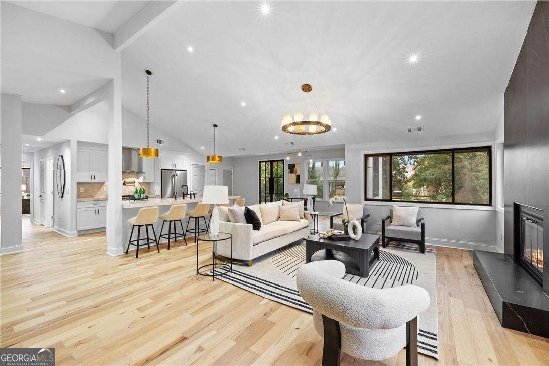 1217 Fairfield Drive Marietta - 8