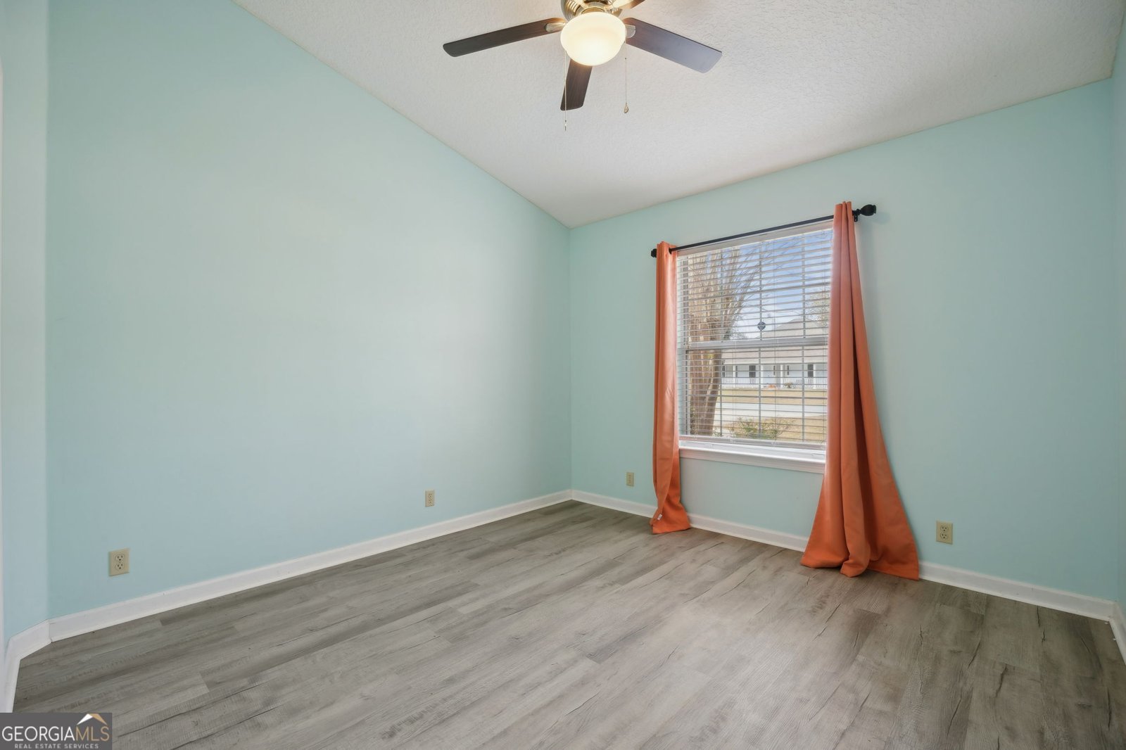 202 Hunt Club Road St. Marys - 23