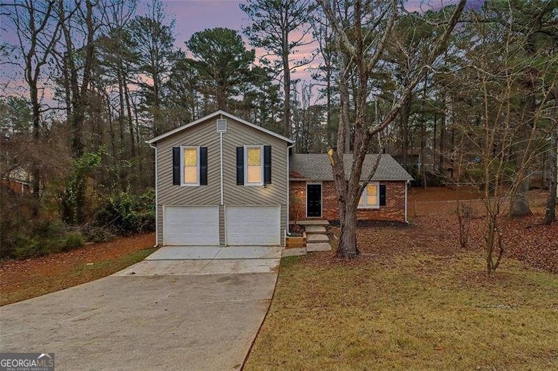 3723 CHIMNEY RIDGE Court Ellenwood - 28